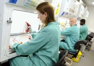 adaptimmune_lab_scientists_growing_research_cells_jpg-web