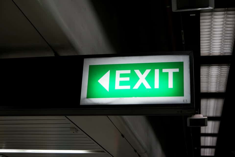 exit-1722888_960_720