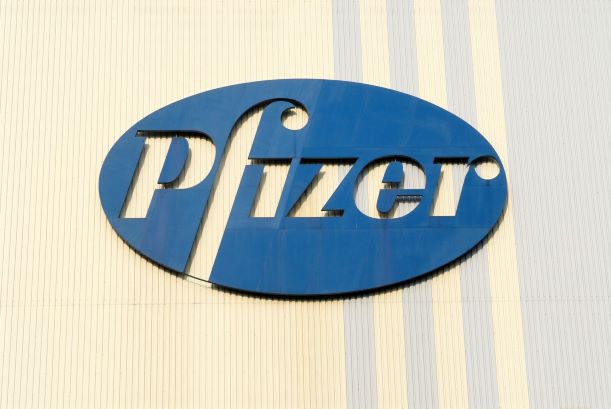pfizer_building_logo2_1